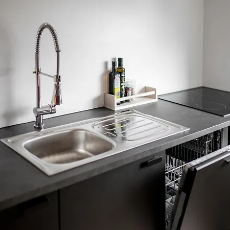 Sehr Individuelle Und Moderne Ferienwohnung In *